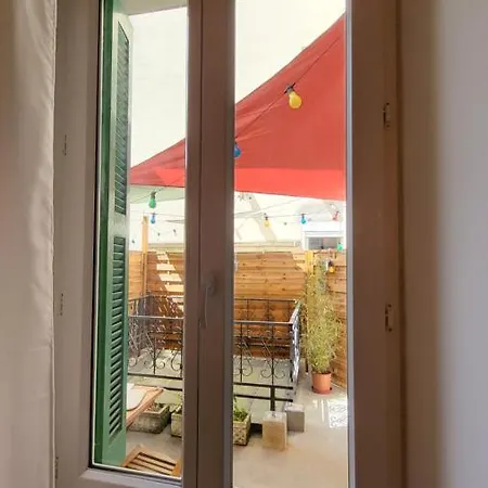 Escapade A Dans Beau T2 Avec Terrasse - Proche Gare Et Centre Lourdes